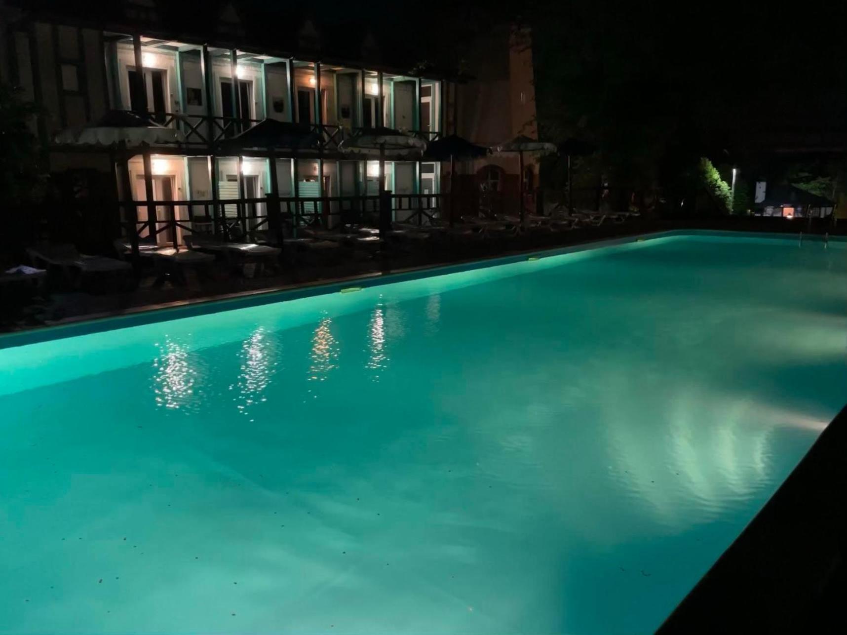 Mayak Resort Kam'yani Potoky Exterior photo